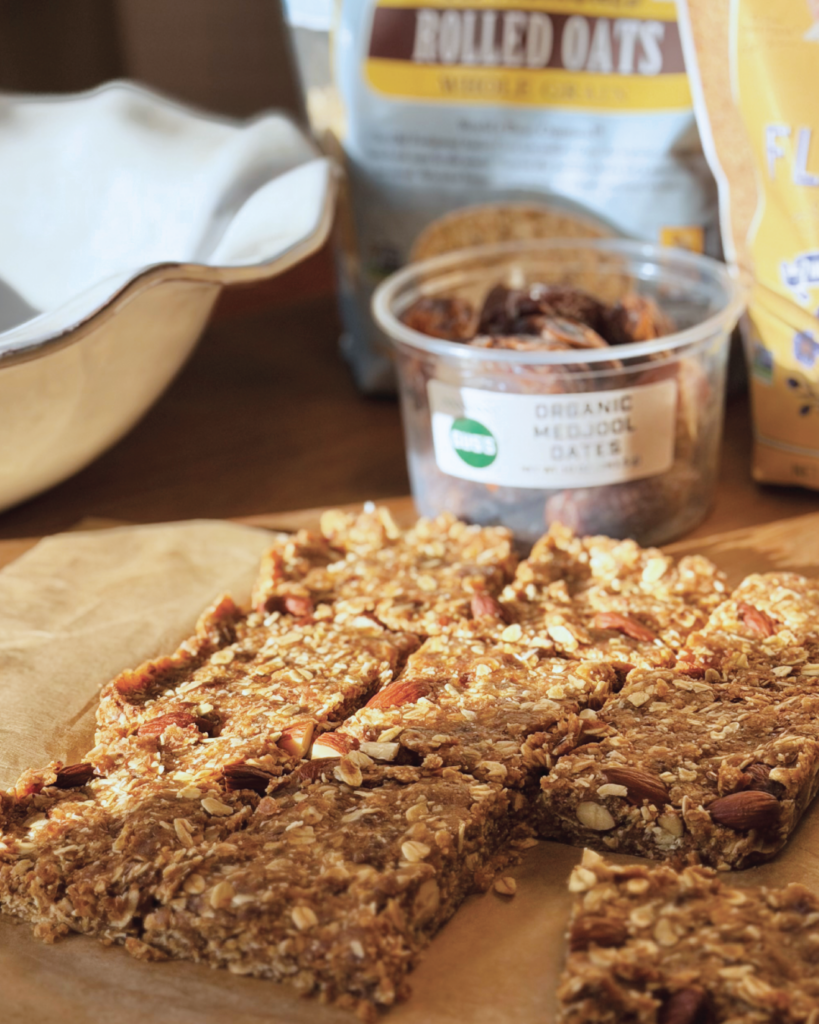 Date &Amp; Oat Breakfast Bars